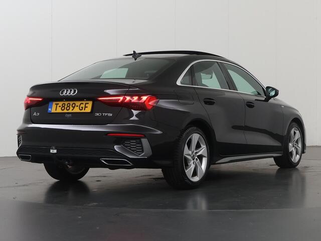 Audi A3 Limousine 30 TFSI S edition | Trekhaak | Panoramadak | Sportstoelen | Virtual Cockpit | Cruise Control Adaptief | LED | Apple Carplay/Android Auto |