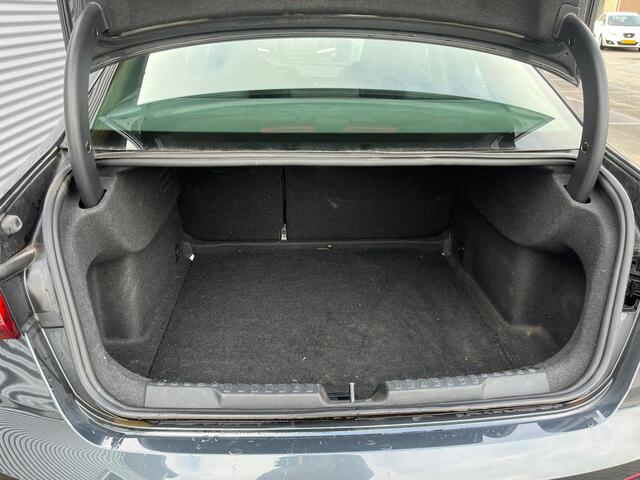 Audi A3 Limousine 30 TFSI Advanced edition