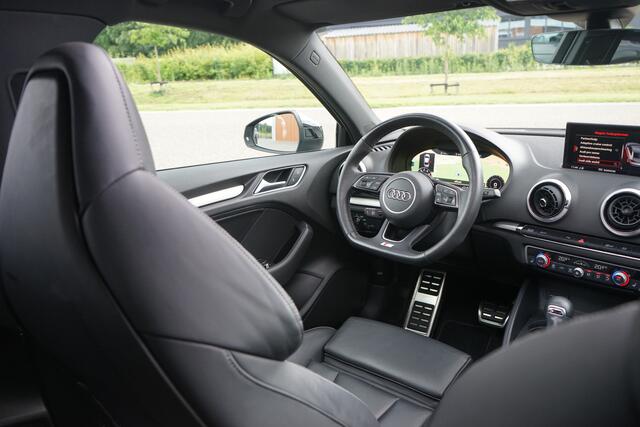 Audi A3 Limousine 40 TFSI Quattro S-line Quatum 190PK Panodak RS-stoelen Virtual Trekhaak