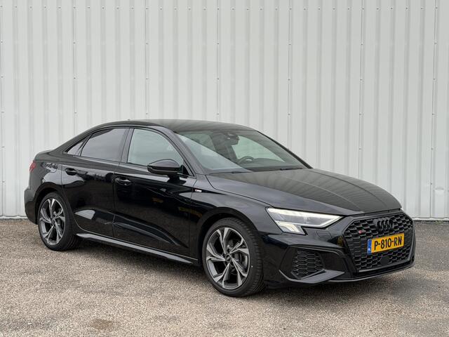 Audi A3 Limousine 35 TFSI S edition | LED | Keyless | Stoelverwarming | Lichtmetalen velgen 18" | Apple Carplay/Android Auto
