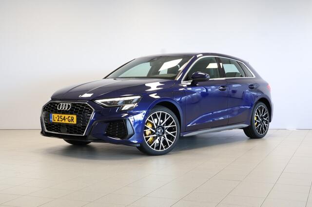 Audi A3 Sportback 40 TFSIe S-Line - RS Zetels - Memory - Sfeerverlichting