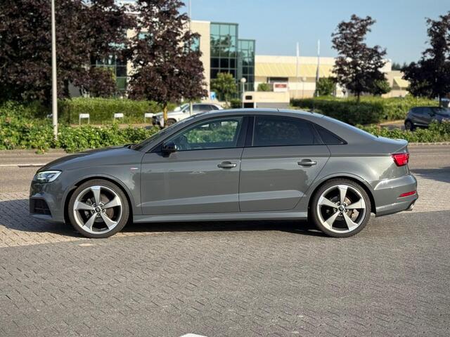 Audi A3 1.5 TFSI A/T S LINE PANO BenO MASSAGE VIRTUAL CARPLAY