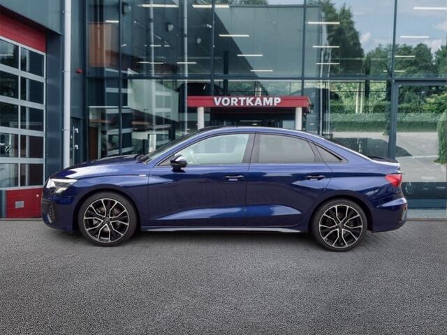 Audi A3 30 TFSI S-LINE MATRIX-LED/PDC/STOELVERW/PDC/NAVI