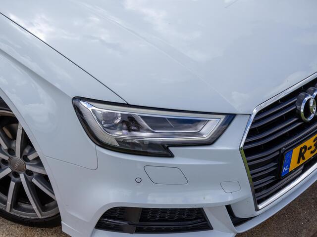 Audi A3 Cabriolet 1.5 TFSI CoD Sport S Line Edition Virtual cockpit 18" Keyless