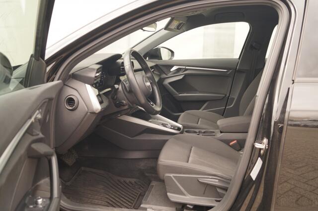 Audi A3 30 TFSI 110pk Automaat Pro Line -ECC-CARPLAY-TREKHAAK-