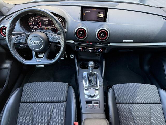 Audi A3 Limousine 30 TFSI Sport S Line Edition l Trekhaak l Pano l Virtuele Dashboard l Navi l Camera