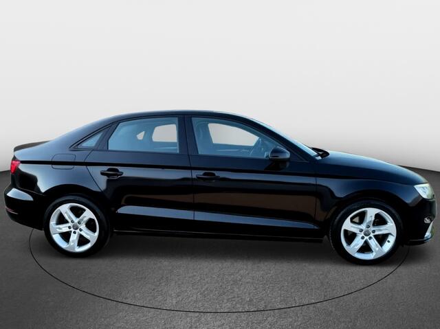 Audi A3 Limousine 1.0 TFSI Sport Edition Aut