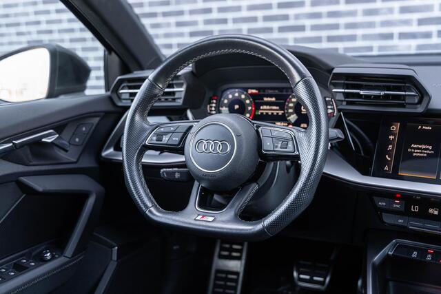 Audi A3 Limousine 30 TFSI S-Tronic S edition | Panoramadak | Bang Olufsen Audio | Lichtmetalen Velgen 18 inch | Carban Achterspoiler | Privacy Glas | Virtual Cockpit | MMI Navigatie | Parkeersensoren | Apple Carplay | Android Auto | Climate Control | Cruise Contr