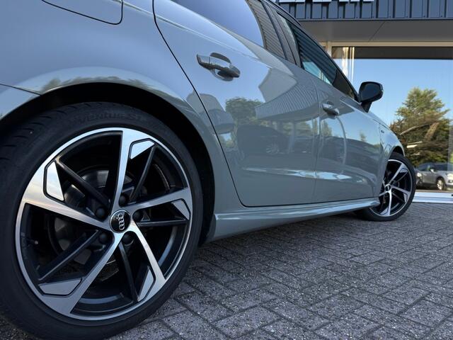Audi A3 Sportback 40 TFSI quattro Sport S Line Edition - S-Line int. Ext. BO Audio VC
