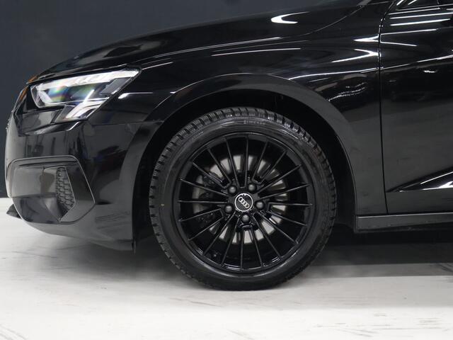 Audi A3 Limousine 30 TFSI Business edition [APPLE CARPLAY, VOL LEDER, FULL LED, DIGITAL DASH, KEYLESS, DRAADLOOS LADEN, SPORTSTOELEN, ANDROID, PDC ACHTER, CRUISE CONTROL, GROOT NAVIGATIE, CLIMATE CONTROL, NIEUWSTAAT]
