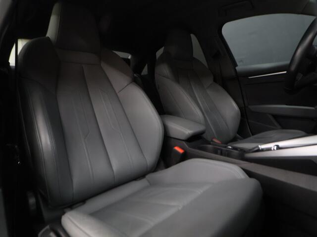 Audi A3 Limousine 30 TFSI Business edition [APPLE CARPLAY, VOL LEDER, FULL LED, DIGITAL DASH, KEYLESS, DRAADLOOS LADEN, SPORTSTOELEN, ANDROID, PDC ACHTER, CRUISE CONTROL, GROOT NAVIGATIE, CLIMATE CONTROL, NIEUWSTAAT]