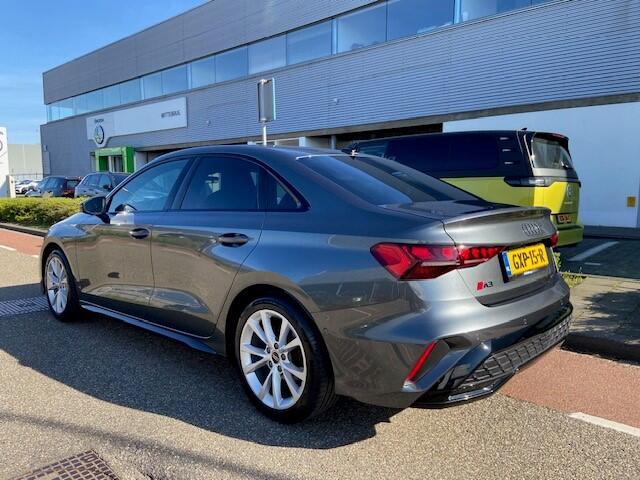 Audi A3 Limousine 30 TFSI S edition / 17"LMV / NAVI / APP.Connect