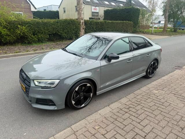 Audi A3 Limousine TFSI CoD Sport S Line Edition/ECC/Cruise control/NAP/automaat