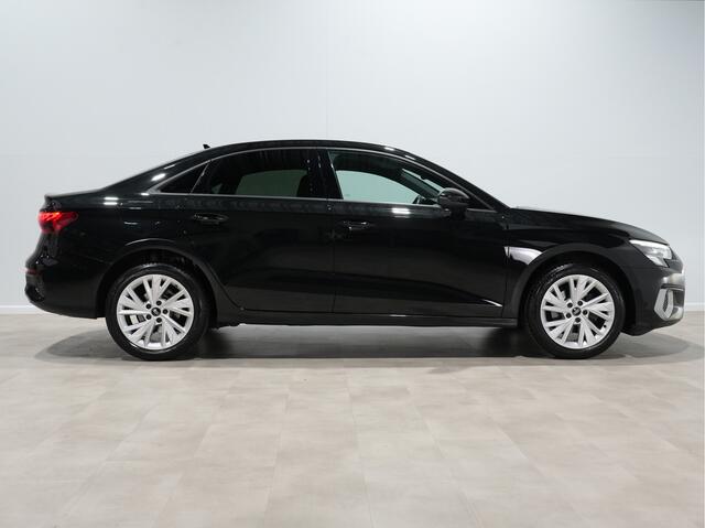 Audi A3 Limousine 30 TFSI edition S-tronic Camera, Trekhaak, Carplay, Climatronic 46
