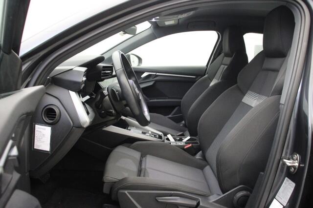 Audi A3 Limousine 30 TFSI Advanced edition Automaat - Carplay, Navi, Digitaal Cockpit, Cruise, Clima