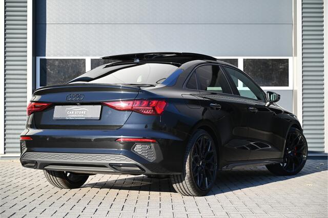 Audi A3 Limousine 35 TFSI S-LINE / PANO / CARBON / LED MATRIX / CAMERA / ACC / LANE ASSIST / 19"