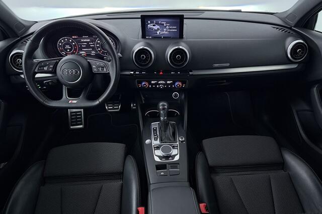 Audi A3 Limousine 35 TFSI CoD Advance Sport Automaat (VIRTUAL COCKPIT, STOELVERWARMING, ADAPTIVE CRUISE, PAR