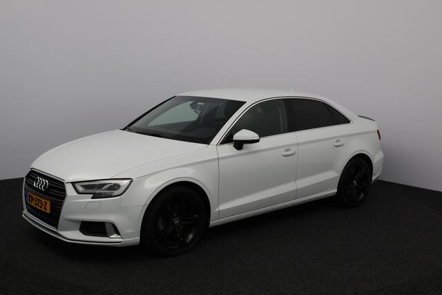 Audi A3 Limousine 1.0 TFSI Sport Edition/ Automaat!/ LED Koplampen/ 17'' LMV/ Navi/ Clima/ Cruise/ Elek. pakket/ Isofix/ Bluetooth/ Armsteun/ Multi. Sport Stuur/ Mistl./ PDC/ Extra getint glas.