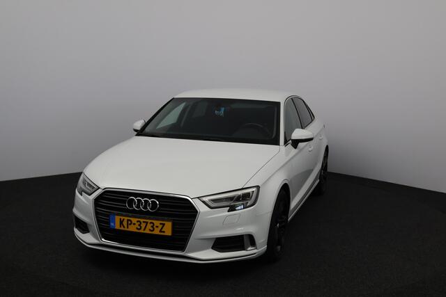 Audi A3 Limousine 1.0 TFSI Sport Edition/ Automaat!/ LED Koplampen/ 17'' LMV/ Navi/ Clima/ Cruise/ Elek. pakket/ Isofix/ Bluetooth/ Armsteun/ Multi. Sport Stuur/ Mistl./ PDC/ Extra getint glas.