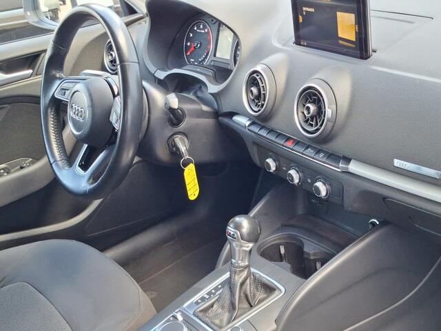 Audi A3 Limousine 1.0 TFSI Climatic Audio I-Drive White buddy