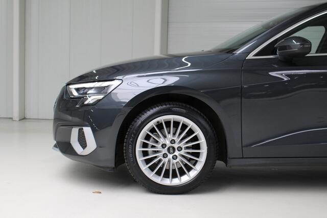 Audi A3 Limousine 30 TFSI Advanced edition Navigatie | Cruise Control | 17" Velgen | PDC Achter