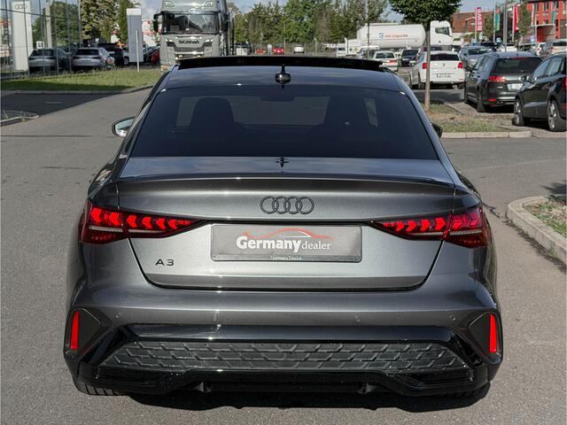 Audi A3 Limousine 35TFSI S-Lne 150pk Pano 19-Inch M-Led RS-Zetels Sfeerverl Navi Priveglas