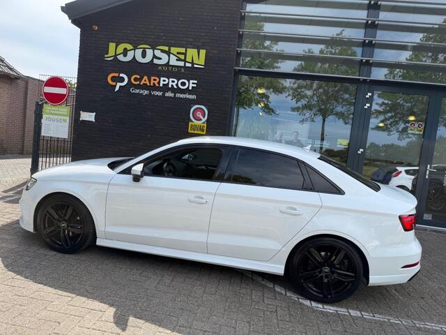 Audi A3 1.5 TFSI COD SP.SL.E LIMO/SEDAN