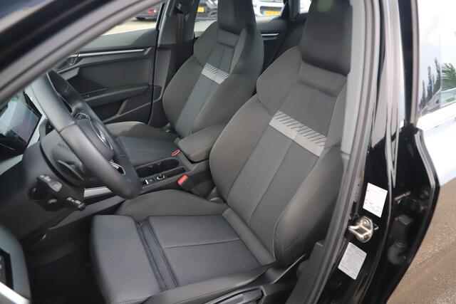 Audi A3 Limousine 30 TFSI Business edition Automaat Sportstoelen LMV Full LED Navigatie Carplay Android Climate Cruise Control