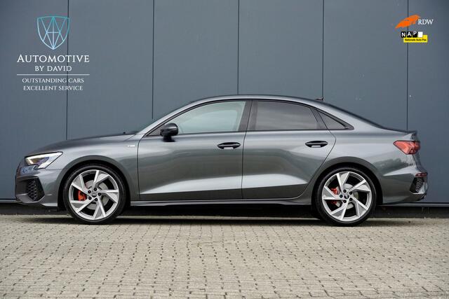 Audi A3 Limousine 35 TFSI 150 pk S EDITION ONE AUTOMAAT / 3 x S LINE / APPLE CARPLAY / AUDI SPORT 18 INCH LMV / MATRIX LED / ZWART OPTIEKPAKKET / VIRTUAL COCKPIT