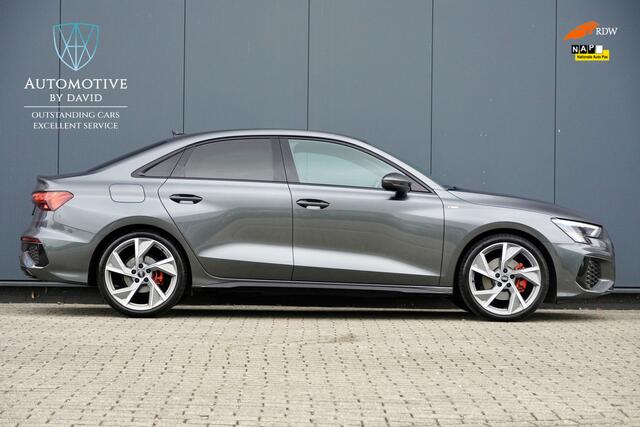 Audi A3 Limousine 35 TFSI 150 pk S EDITION ONE AUTOMAAT / 3 x S LINE / APPLE CARPLAY / AUDI SPORT 18 INCH LMV / MATRIX LED / ZWART OPTIEKPAKKET / VIRTUAL COCKPIT