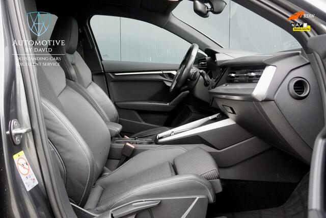Audi A3 Limousine 35 TFSI 150 pk S EDITION ONE AUTOMAAT / 3 x S LINE / APPLE CARPLAY / AUDI SPORT 18 INCH LMV / MATRIX LED / ZWART OPTIEKPAKKET / VIRTUAL COCKPIT