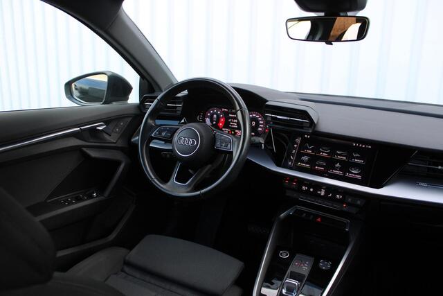 Audi A3 Limousine 30 TFSI Advanced edition | Incl. 12 maanden garantie | Automaat | Apple CarPlay | Sportstoelen | Adaptive cruise | Virtueel dashboard | Verkeersbord erkening |