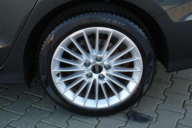 Audi A3 Limousine 30 TFSI Advanced edition | Incl. 12 maanden garantie | Automaat | Apple CarPlay | Sportstoelen | Adaptive cruise | Virtueel dashboard | Verkeersbord erkening |