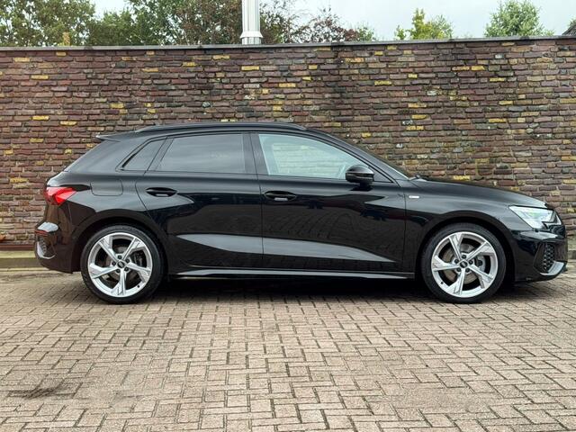 Audi A3 35 TFSI S-Line Automaat ACC BenO Black Style