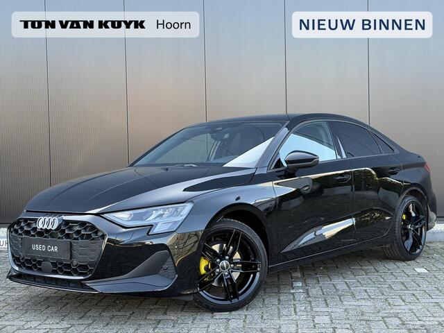 Audi A3 Limousine 30 TFSI Pro Line / Cruise control / Autom. inparkeren / parkeer sensoren voor, achter / Carplay / Privacy glass / sportstoelen /