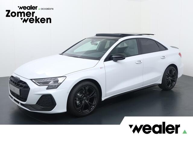 Audi A3 Limousine 30 TFSI S edition 116 pk S-tronic | 18" Velgen lichtmetaal | Elektrisch Panoramadak | Carbon achterspoiler | Assistentie Pakket |
