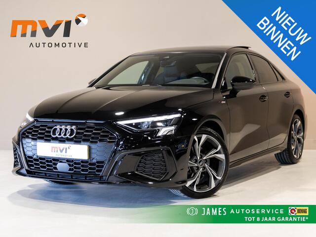 Audi A3 Limousine 30 TFSI 2x S-Line edition / 110pk / Panorama dak / Trekhaak /