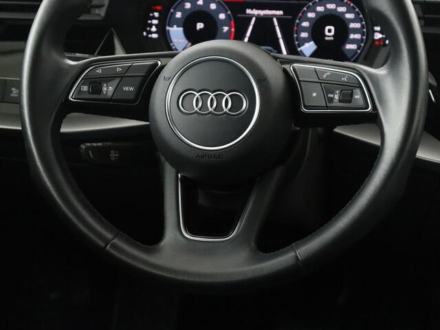 Audi A3 Limousine 35 TFSI S edition | Camera | Park assist | Carplay | Virtual Dashboard | Climate control | Full LED | Cruise control |