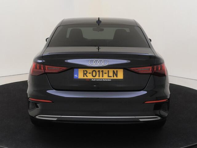 Audi A3 Limousine 30 TFSI Advanced edition | Parkeerassistent | Navigatie Plus | Full LED verlichting | CarPlay | Draadloze telefoonlader | Parkeersensoren | – foto 4