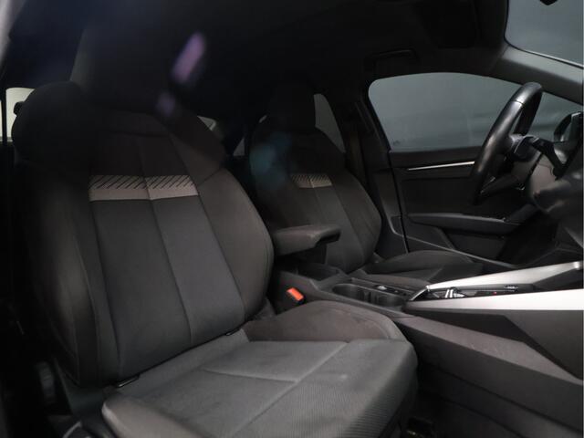 Audi A3 Limousine 35 TFSI Sport [APPLE CARPLAY, ANDROID, ADAPTIVE CRUISE CONTROL, DIGITAL DASH, FULL LED, CLIMATE CONTROL, BLUETOOTH, MMI NAVIGATIE PLUS,NIEUWSTAAT] – foto 8