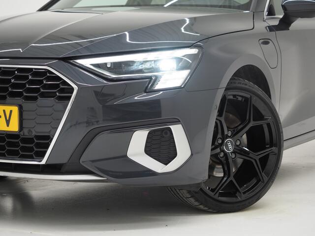 Audi A3 SPORTBACK 40 TFSI e 204PK | Panoramadak | Leder | Keyless | Camera | DAB