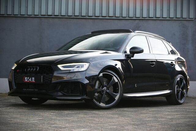 Audi A3 SPORTBACK 2.5 TFSI RS 3 quattro Ceramisch/Pano/RS-Stoel/B&O/Alcantara