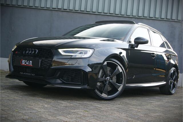Audi A3 SPORTBACK 2.5 TFSI RS 3 quattro Ceramisch/Pano/RS-Stoel/B&O/Alcantara