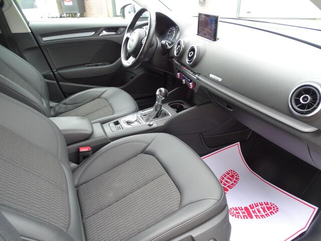 Audi A3 SPORTBACK 1.4 e-tron PHEV Attraction Pro Line plus Automaat, Navigatie, Airco/ECC, CruiseControl, Sport Interieur, Parkeersensoren, LM-velgen