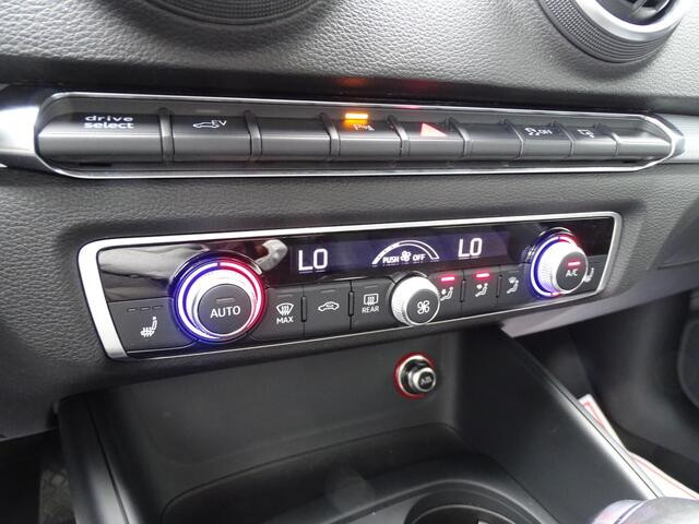 Audi A3 SPORTBACK 1.4 e-tron PHEV Attraction Pro Line plus Automaat, Navigatie, Airco/ECC, CruiseControl, Sport Interieur, Parkeersensoren, LM-velgen