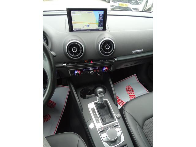Audi A3 SPORTBACK 1.4 e-tron PHEV Attraction Pro Line plus Automaat, Navigatie, Airco/ECC, CruiseControl, Sport Interieur, Parkeersensoren, LM-velgen