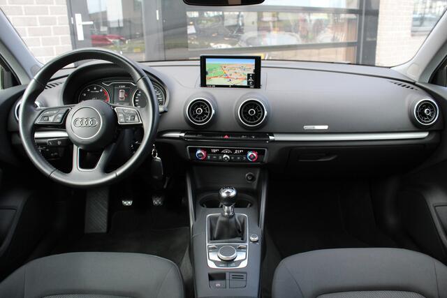 Audi A3 SPORTBACK 1.0 TFSI Pro Line / Xenon / Navigatie / N.A.P.