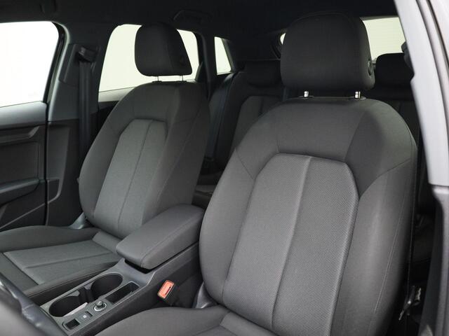 Audi A3 SPORTBACK 40 TFSIe 150kW/204PK Advanced edition · Navigatie · Drive select · Camera + parkeersensoren
