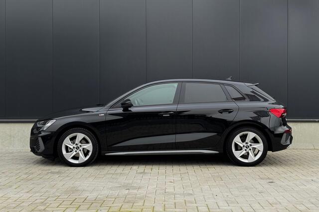 Audi A3 SPORTBACK 30 TFSI S Edition - Virtual Cockpit - Navi - Stoelverwarming - Draadloos Laden - LED - Business-pakket - Rijklaar