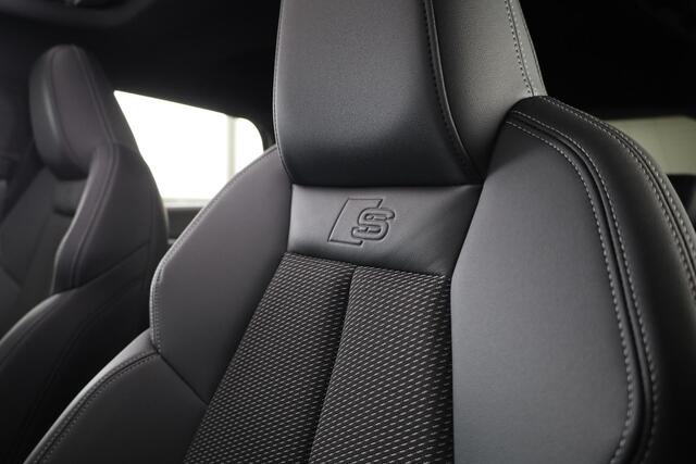 Audi A3 SPORTBACK 35 TFSI S edition 150 pk S-tronic | Verlengde garantie | Navigatie | Panoramadak | Parkeersensoren achter | Adaptieve cruise control |